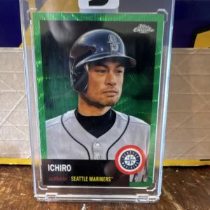 Topps 2022 Ichiro Green Wave Refractor #292