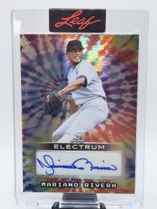 Sports Card Singles Mariano Rivera Autographed Leaf 8/9 Electrum 2025