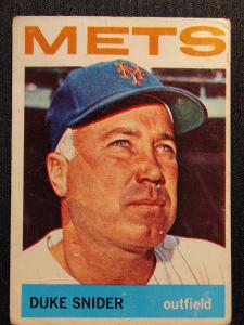 1964 Topps Set-Break #155 Duke Snider VG crease