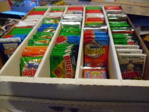 Vintage Unopened Baseball Card Packs with Free Mantle!