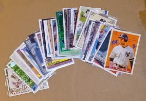 Derek Jeter Yankees 40 Baseball Cards Collection