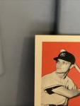 1960 Topps Roger Maris Yankees Baseball Card #377