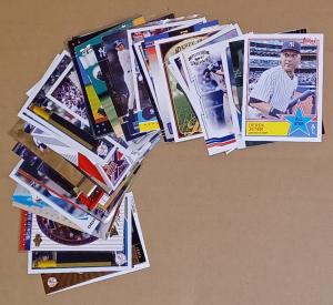 Derek Jeter Yankees 40 Baseball Cards Collection