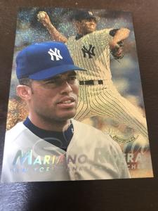 1997 Flair Showcase Mariano Rivera #142 HOF Card