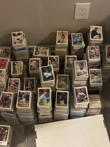 100 MLB Cards from Your Favorite Team