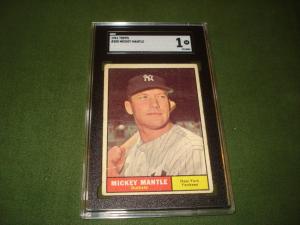 1961 Topps Mickey Mantle #300 Baseball Card