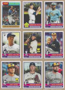 2025 Topps Heritage Milwaukee Brewers Team Set (10)