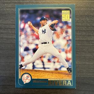 2001 Topps Mariano Rivera Baseball Card #560