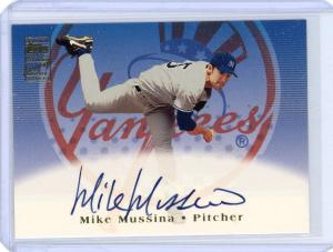 Mike Mussina 2002 Topps Yankees Autographed Card