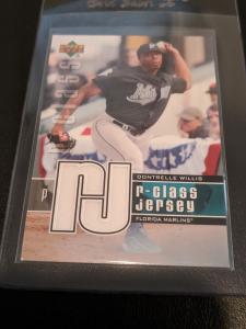 2004 Upper Deck Dontrelle Willis Marlins Jersey Card