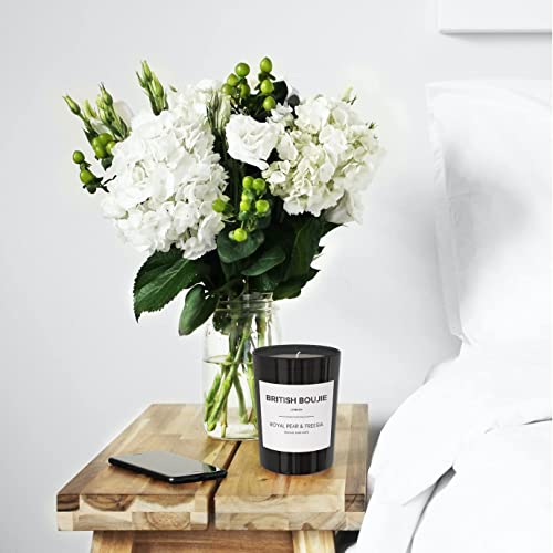 Luxurious Royal Pear & Freesia Scented Candle