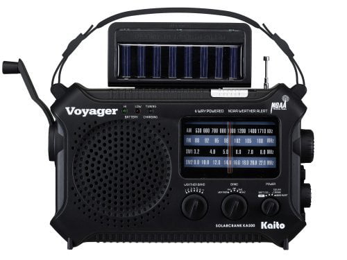 Emergency Radio with Solar Dynamo Crank