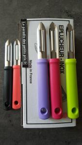 Éplucheur double lame coloré 16 cm