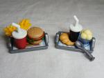 Serveur PLAYMOBIL avec frites et boissons