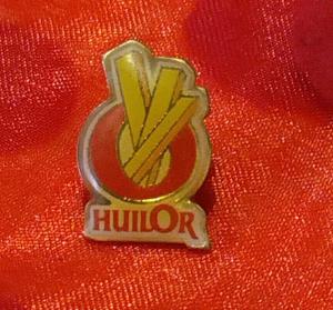 Pin's Vintage Pin Badge Huilor Frite