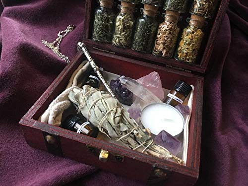 Witchcraft Travel Kit Wicca Supplies and Tools Starter Kit