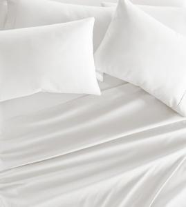 Linen Market Double-Brushed Microfiber Twin Sheet Set 3 Piece – Oeko-TEX Certified Ultra Soft & Wrinkle-Free - 16" Deep Pocket Sheets - Easy Care Twin Size - White