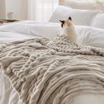 Bedsure King Size Blanket for Bed - GentleSoft Cozy Soft Blankets for Women, Cute Large Fleece Throws for Girls, Linen, 108x90 Inches