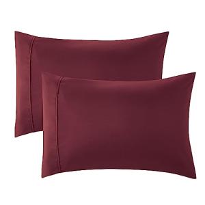 Bedsure Queen Pillow Cases Set of 2 - Burgundy Polyester Microfiber Pillowcase 2 Pack, Super Soft and Cozy Pillowcase, Pillow Case Covers with Envelop Closure, 20x30 Inches