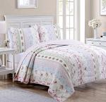Pink Floral Reversible Quilt Bedding Set - Twin
