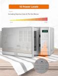 Commercial Chef 0.7 Cu Ft Microwave with Child Lock