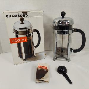 Bodum 34oz Chambord French Press Coffee Maker, High-Heat Borosilicate Glass, Polished Stainless Steel – Made in Portugal