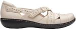 Clarks Ivory Leather Ashland Spin Q Loafer