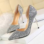 Chic Closed Toe Classic Pumps for Women
