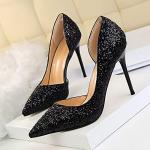 Chic Closed Toe Classic Pumps for Women