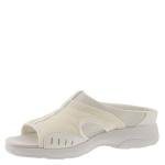 Easy Spirit Women's White TRACIEE2 Flat Sandals