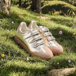 CYNLLIO Women’s Gold Leather Casual Sneakers