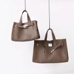 Luxury Leather Tote Bag for Everyday Use