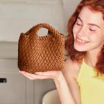 OUYGZOU Woven Tote Bag for Women with Coin Purse, Foldable Chain Small Crossbody Handbags, Fashion Shoulder Bag, Hobo Satchel (Brown)