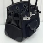 Luxury Leather Handbag for Women, Designer Crossbody Bag Top Handle Bag Versatile Fashion Accessory(Black)