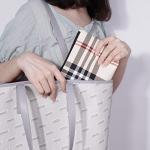 Chic Khaki Makeup Pouch for Stylish Travel