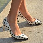 Chic White Polka Dot Pointed Toe Pumps