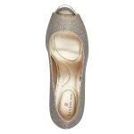 Bandolino Women's Gold Glamour Rainaa Pumps Size 7.5