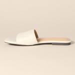 Chic Cream Faux Crocodile Slide Sandals