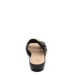 Clarks Leisa Faye Black Leather Sandals for Women