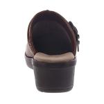 Easy Spirit Brown Pine Clogs for Women
