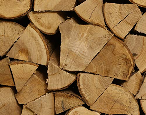 Dried Oak Logs - Perfect Firewood for Stoves, Fireplaces