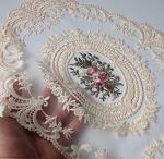 Set of 2 Vintage Lace Placemats in Beige