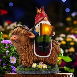 Solar Light Garden Gnome Playing Accordion Decor