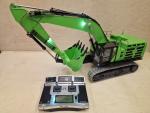 Hydraulic RC Excavator with Spektrum DX18T