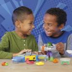 Play-Doh Marvel Hulk Smash Kids Playset with Figure