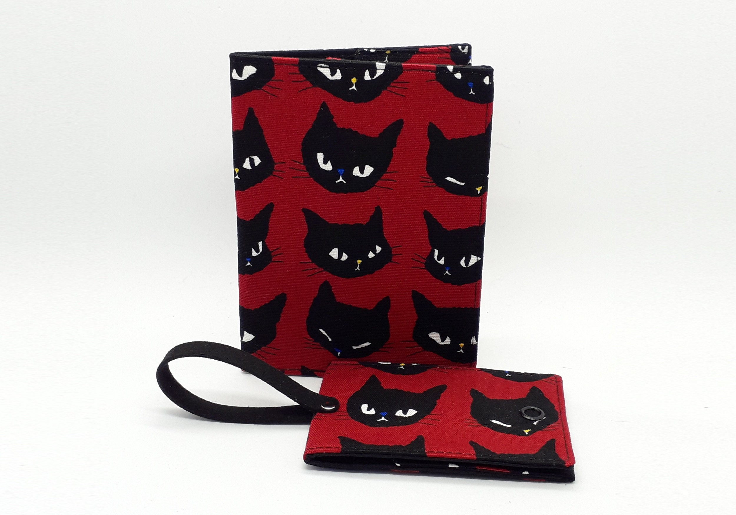Red Black Cats Travel Set - Passport Holder & Luggage Tag