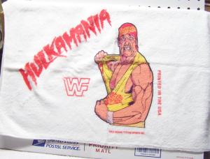 Hulk Hogan WWF 15x23 Rare Towel - Hulkamania