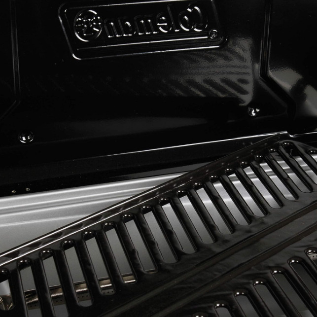 Coleman Propane Camp Grill with PerfectFlow Technology