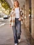 Women’s Plaid Flannel Button Down Jacket for Wine Tasting | Cozy Fall Vineyard Outfit