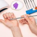 21-Piece Nail Art Tool Kit with Palette & Brushes